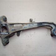 Кронштейн крепления балки подвески для Opel Vectra B