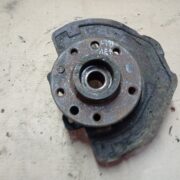 Ступица передняя левая для Opel Vectra B