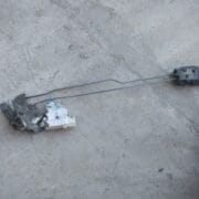 Замок двери задней правой для Nissan Primera P10