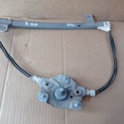 Стеклоподъемник задний правый для Renault Scenic I