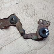 Кронштейн радиатора для Mazda 626 GE