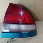 Фонарь задний правый для Mazda 626 GE