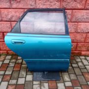 Дверь задняя правая для Mazda 626 GE