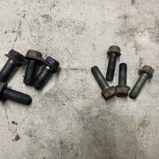 Болт суппорта для Mazda 626 GE