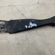 Кронштейн двигателя для Mazda 626 GE