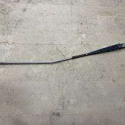 Щеткодержатель задний для Mazda 626 GE