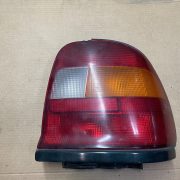 Фонарь задний правый для Rover 600