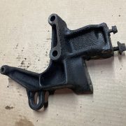 Кронштейн гидроусилителя для Rover 600