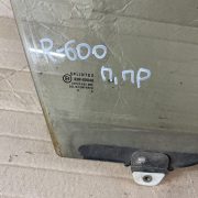 Стекло двери передней правой для Rover 600