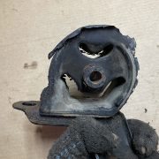 Подушка крепления двигателя для Rover 600