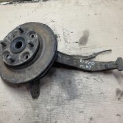 Цапфа передняя правая для Rover 600