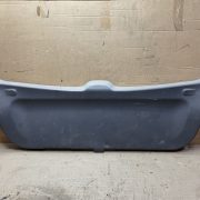 Обшивка крышки багажника для Mazda 323 BJ