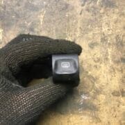 Кнопка подогрева заднего стекла для Opel Omega B