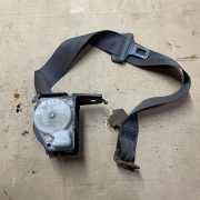 Ремень безопасности задний левый для Mazda 323 BJ