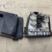 Блок предохранителей для Mazda 323 BJ