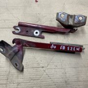 Петля капота для Mazda 323 BJ