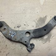 Рычаг передний правый для Mazda 323 BJ