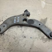 Рычаг передний левый для Mazda 323 BJ