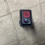 Кнопка аварийной сигнализации для Honda Concerto
