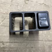 Кнопка открывания люка для Honda Concerto