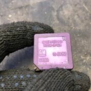 Реле бензонасоса для Opel Omega B