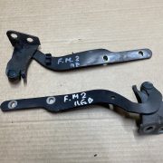 Петля капота для Ford Mondeo 2