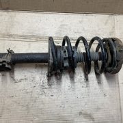 Стойка передняя левая для Renault Scenic I