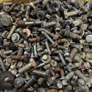 Болт для Renault Scenic I