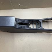 Консоль салона (кулисная часть) для Nissan Primera P11