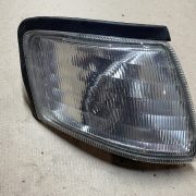 Поворотник правый для Nissan Primera P11